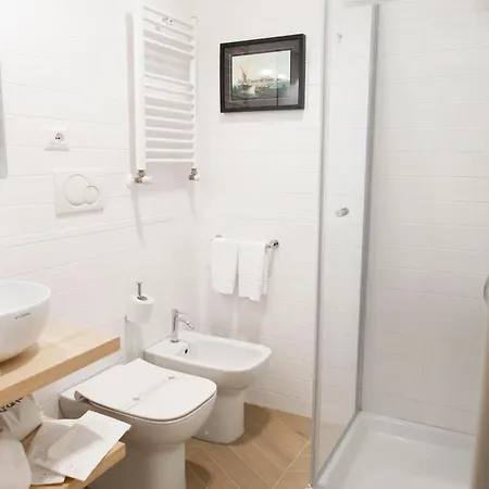 Domus Vitra Konukevi 4*