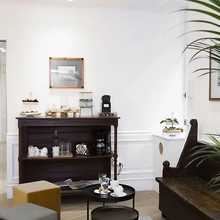 Domus Vitra Konukevi Roma