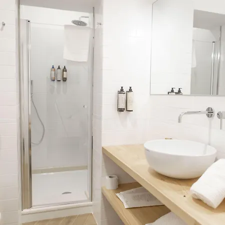 Domus Vitra Konukevi