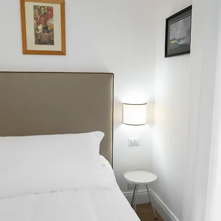 Domus Vitra 4*